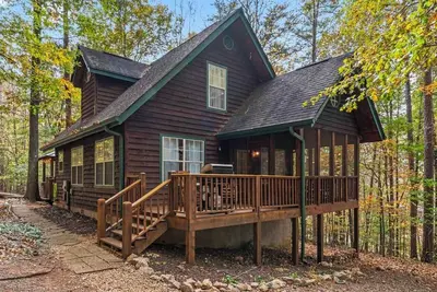 Image de Gold Dust Getaway - Near Downtown/Hot Tub/Fire-Pit/Dog-Friendly