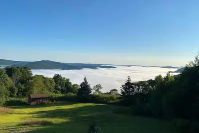Image de Modern Catskills Log Cabin with Epic Valley Views
