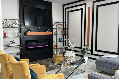 Image de Happy, Luxury and Fun Space. Mins to Nrg, MedCntr and downtown Houston