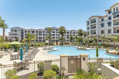 Image de Chandler Vacation Rental: Community Pool & Hot Tub