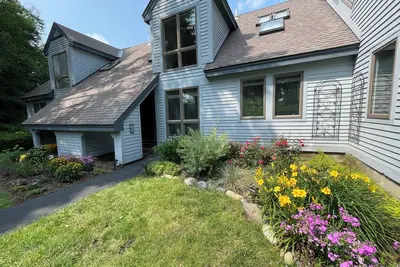 Image de Lakeland Village steps to Quechee Club, Lake Pinneo, Golf, Mountains