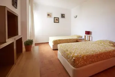 Image de Apartment with amazing sea view, two steps from the beach, in the heart of Burgau