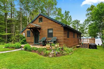 Image de MooseHoek | Sandy Beach and Gorgeous Sunsets on Mooselookneguntic Lake