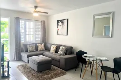 Image de Cozy Central 1-Bed Apartment in Kingston