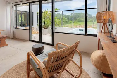 Image de Beautiful 3br Stylish House w/ Jacuzzi Next Umalas