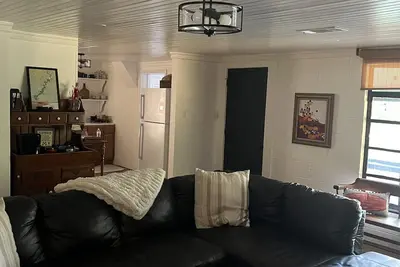 Image de Cozy cabin, easy lake access, Ridge Route, Lake Tenkiller-close to Fin & Feather