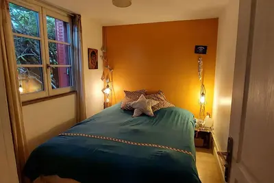 Image de Petite Maison Avec Jardin à 4 Stations de Métro du Centre de Lyon