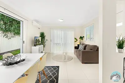 Image de Aircabin - Oxley Park - Lovely & Comfy - 2 Beds
