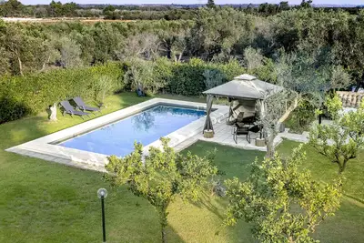 Image de Villa \"Tenuta Concamarau\" avec piscine privée, 2 terrasses privées et Wi-Fi