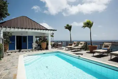 Image de Kercliff in Colombier by Personal Villas - Swimming Pool, Jacuzzi and Sundeck