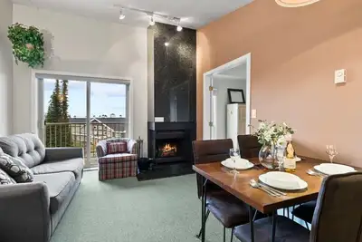 Image de Powder Pointe | Hot Tub & Ski In/Ski Out