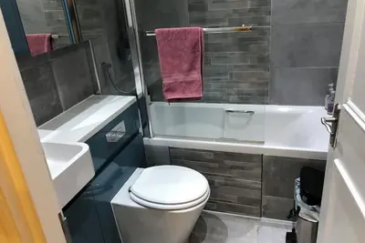 Image de Large Two Bedroom Flat At Cenral Musswellhill-London