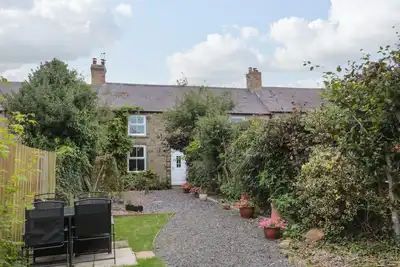 Image de Maple Tree Cottage, pet friendly, with open fire in Longframlington