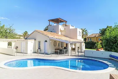 Image de Villa Mifaya 72 - Quatre Chambres Villa, Couchages 8