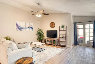 Image de Cozy Home in Peoria great for families, travel workers or staycations!