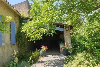 Image de Maison provençale avec piscine Luberon dans joli village du Luberon