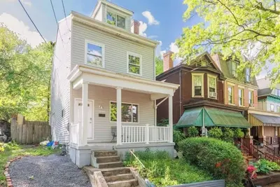 Image de Quiet Street/Minutes to Stadiums