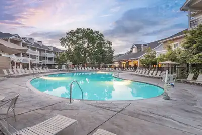 Image de Gorgeous Resort in California Wine Country, Windsor!