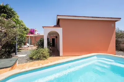 Image de Home2Book Quiet Villa with Private Pool