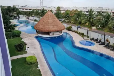 Image de Great apartment minutes from the beach! \n