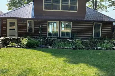 Image de Charming cottage on beautiful South Manistique Lake