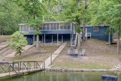 Image de Dock + Screened Porch: Lake of the Ozarks Getaway!
