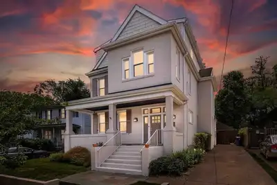 Image de 4 King Beds Peloton An Opulent Suite Xcape