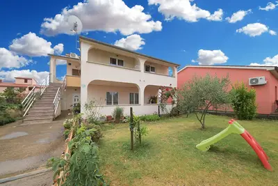 Image de Apartment 2253/72486 (Istria - Galižana), 5000m from the beach