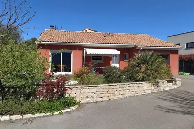 Image de Maisons Avec Terrasse et Jardin à 5min du Centre Ville