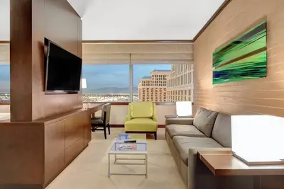 Image de Vdara Deluxe Room with Bellagio Fountain & Sphere Views!