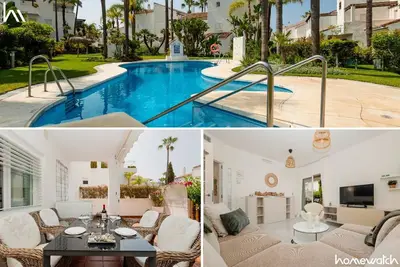 Image de Appartement dans un complexe de plage en première ligne à Marbella