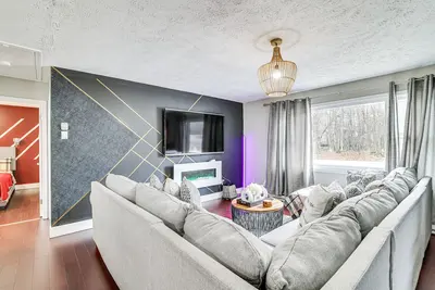 Image de Hot Tub: 'A Time to Remember' Home in Tobyhanna!