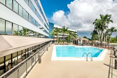 Image de Discover Miami! Two Units to Enjoy! Close to Merrick House and Gardens