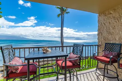 Image de Kanai A Nalu 220 - Direct Oceanfront - “Sale” into Whale Season with Reduced Rates!