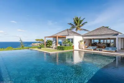 Image de Poppy - 3-Bedroom luxury villa with panoramic ocean views