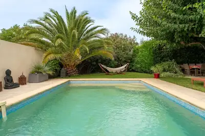 Image de Maison de vacances 'P'tit Bout De Paradis' avec piscine privée, terrasse privée et Wi-Fi