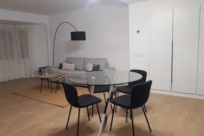 Image de Appartement \"My Holidays Home\" avec balcon, Wi-Fi et climatisation