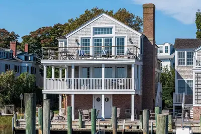 Image de Morse Ferry House – Luxury on Edgartown Harbor