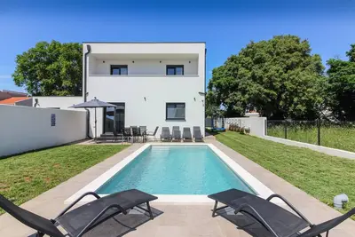 Image de Maison de vacances pour 7 personnes env. 130 qmà Šišan, Istrie (Côte sud de l'Istrie)