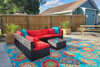 Image de 2 Homes*Kemah*Nasa* 2 Hot Tubs*Arcade Games