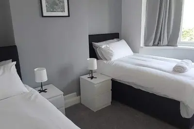 Image de Superb 3 Bed House in Wolverhampton