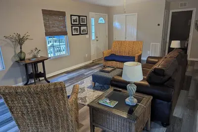 Image de Hillside Abode in the Heart of Historic White Springs and the Suwannee River