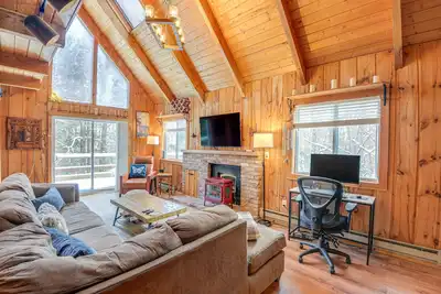 Wilmington Vacation Rental Near Hiking and Skiing!