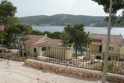 Image de Appartement d'une chambre prés de la plage Rogoznica (A-3098-b)