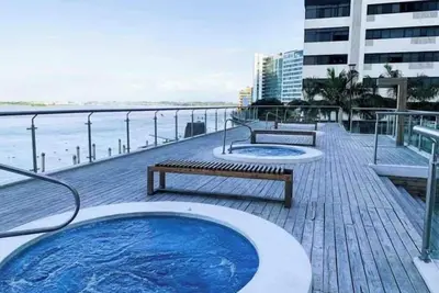 Image de Lujoso Depa en Piso Alto! Puerto Santa Ana