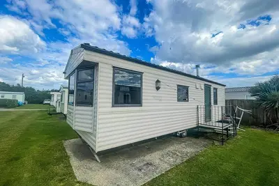 Image de Brilliant 6 berth caravan nearby Scratby beach, Norfolk ref 43081b
