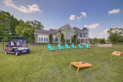 Image de Jackson Lakefront Getaway: Boat Dock, Porch, Patio