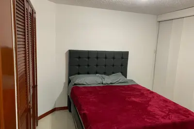 Image de Apartamento en Cedritos con Parqueadero Gratuito Cerca de Vías Principales