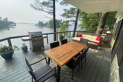 Image de Private Island Cottage-Spectacular Sunsets-Main Channel View & Protected Cove!