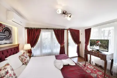 Image de Appartement confortable dans le vieux centre-ville jusqu'à 6 personnes